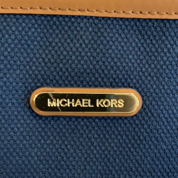MICHAEL KORS TOE BAG - Picture 4 of 11